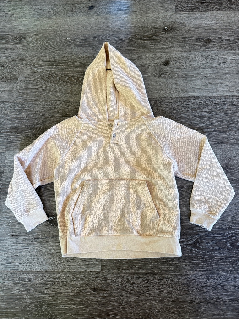 Rylee + Cru Boys' Cream Textured Hoodie, size 6-7Y